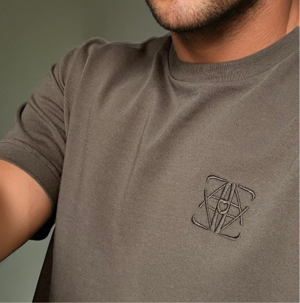 Short-Sleeve Monogram T-Shirt – Maroon